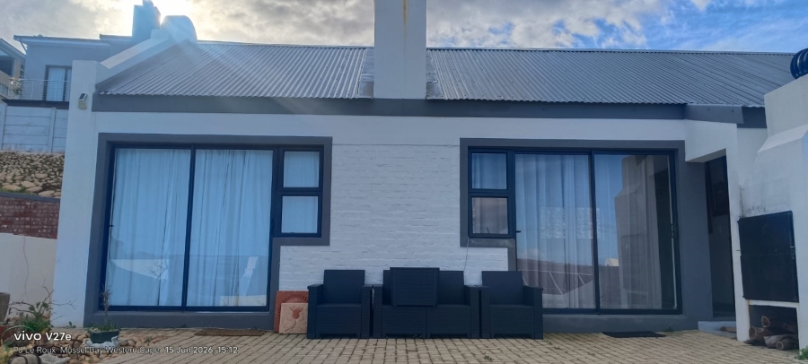 3 Bedroom Property for Sale in Menkenkop Western Cape
